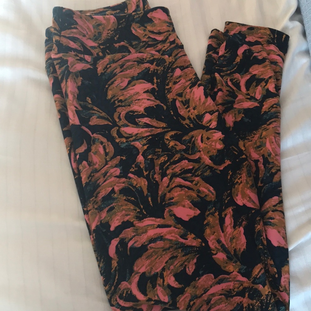 Leggings 92% poly 8% spandex never worn